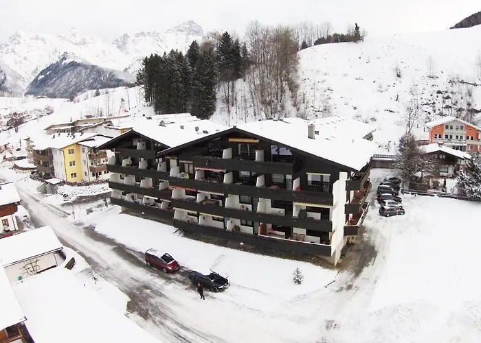 In Directly On The Slopes 玛丽亚埃姆安斯泰内嫩米尔